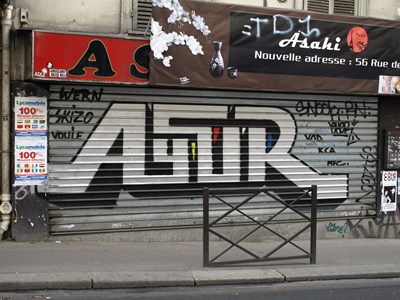 photo graffiti Paris 20eme arrondissement